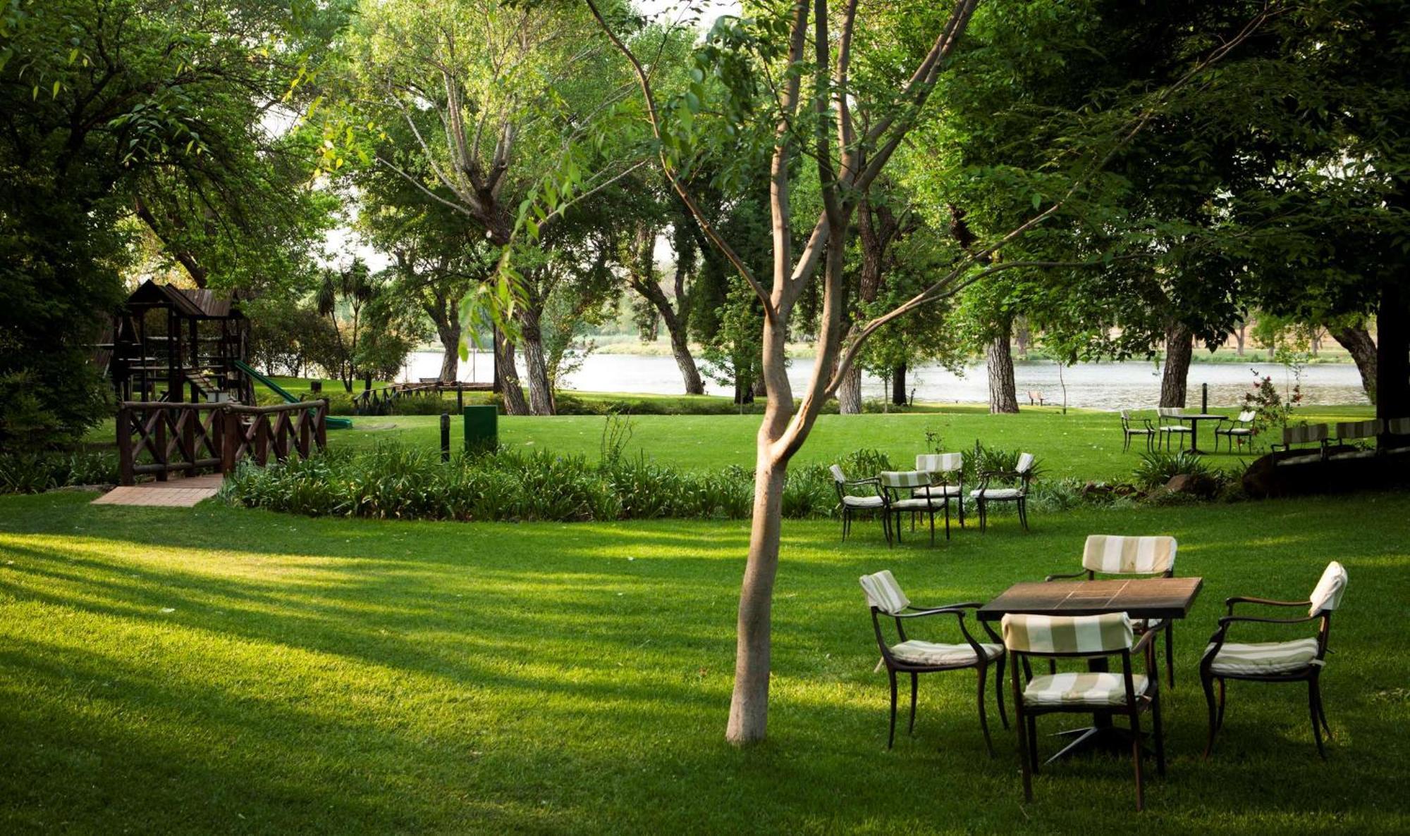 Riverside Sun Vanderbijlpark Exterior photo